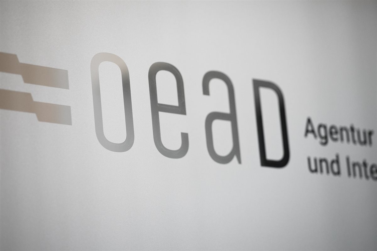 Der OeAD berät, fördert und vernetzt mit seinen zukunftsorientierten Programmen Menschen und Institutionen aus Bildung, Wissenschaft, Forschung und Kultur.