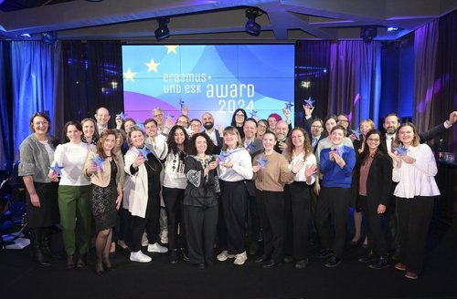 Die Gewinnerinnen und Gewinner der Erasmus+ und ESK-Awards.