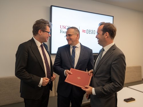 Der Alternativtext wird in Kürze eingefügt