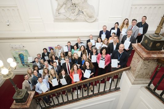 BMBWF and OeAD honour 46 schools with the Young Science quality label for research partner schools