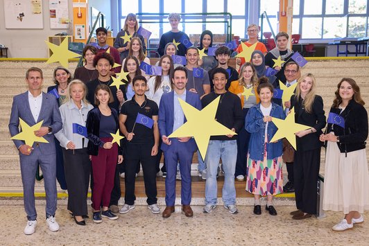 Bundesminister Wiederkehr gab den Kick-off für die Erasmus Days gemeinsam mit dem OeAD und der Vertretung der Europäischen Kommission in Österreich am BG/BRG Pichelmayergasse Wien