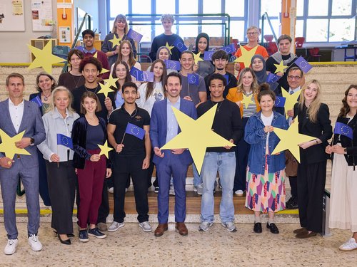 Bundesminister Wiederkehr gab den Kick-off für die Erasmus Days gemeinsam mit dem OeAD und der Vertretung der Europäischen Kommission in Österreich am BG/BRG Pichelmayergasse Wien