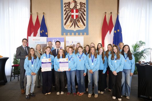 Bildungsministerium und OeAD zeichnen herausragende Projekte der Demokratiebildung aus